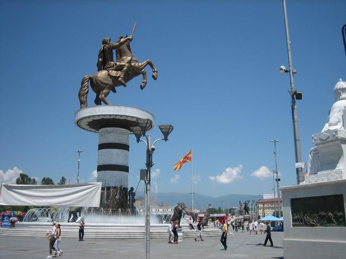 Estatua de Alejandro Magno en el centro de Skopje, por Prince Roy bajo licencia [CC BY 2.0] 