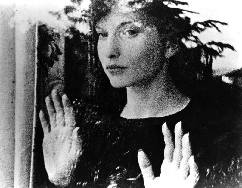 Maya Deren Meshes for the Afternoon (1943)